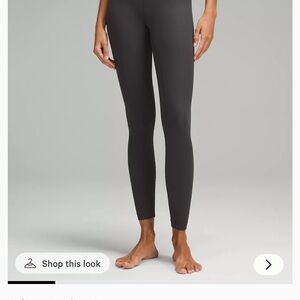 Gray ribbed Lululemon leggings